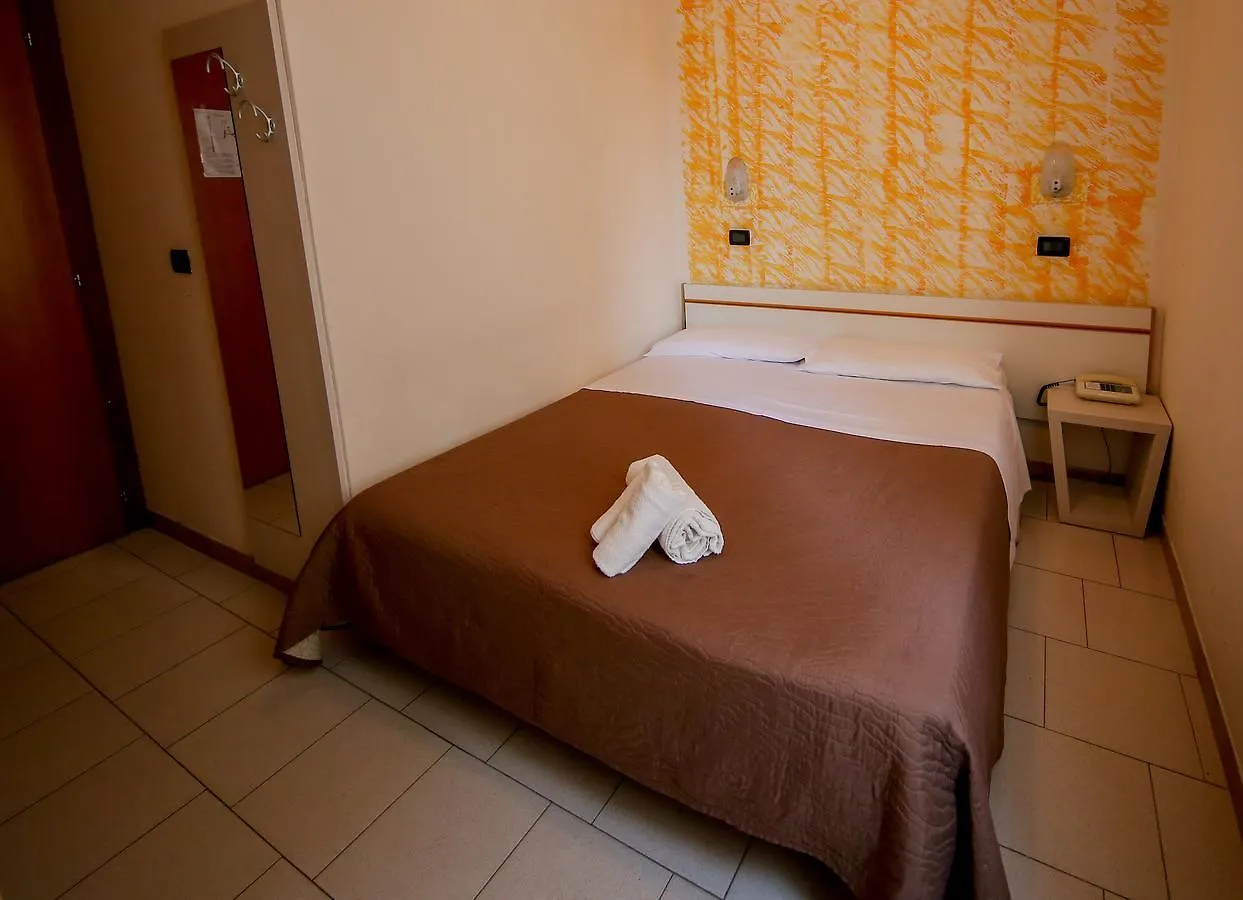 Hotel Petrarca Rimini 3*,
